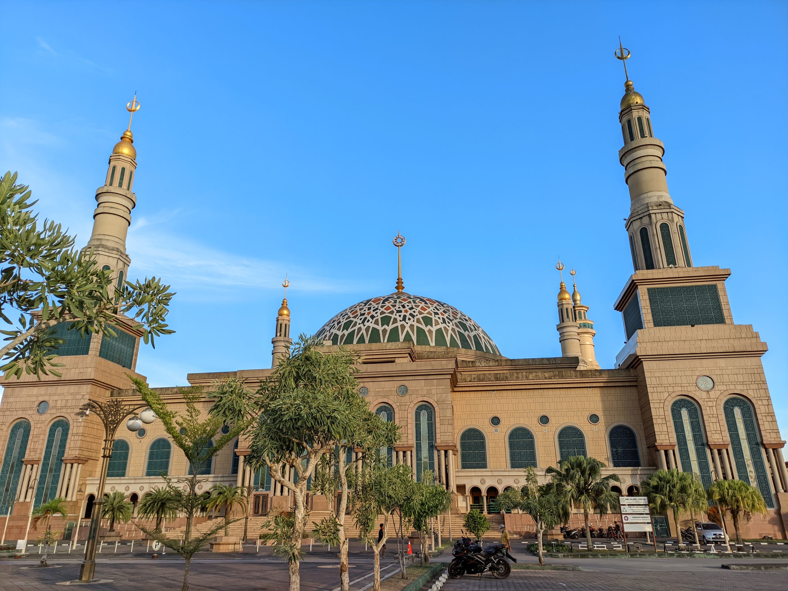 Indonesian Islamic Center Mosque